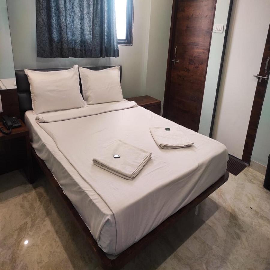 Shankar Residency, Akkalkot Akalkot Екстер'єр фото